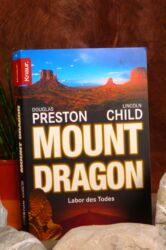 Mount Dragon -Preston/Child - Coverfoto